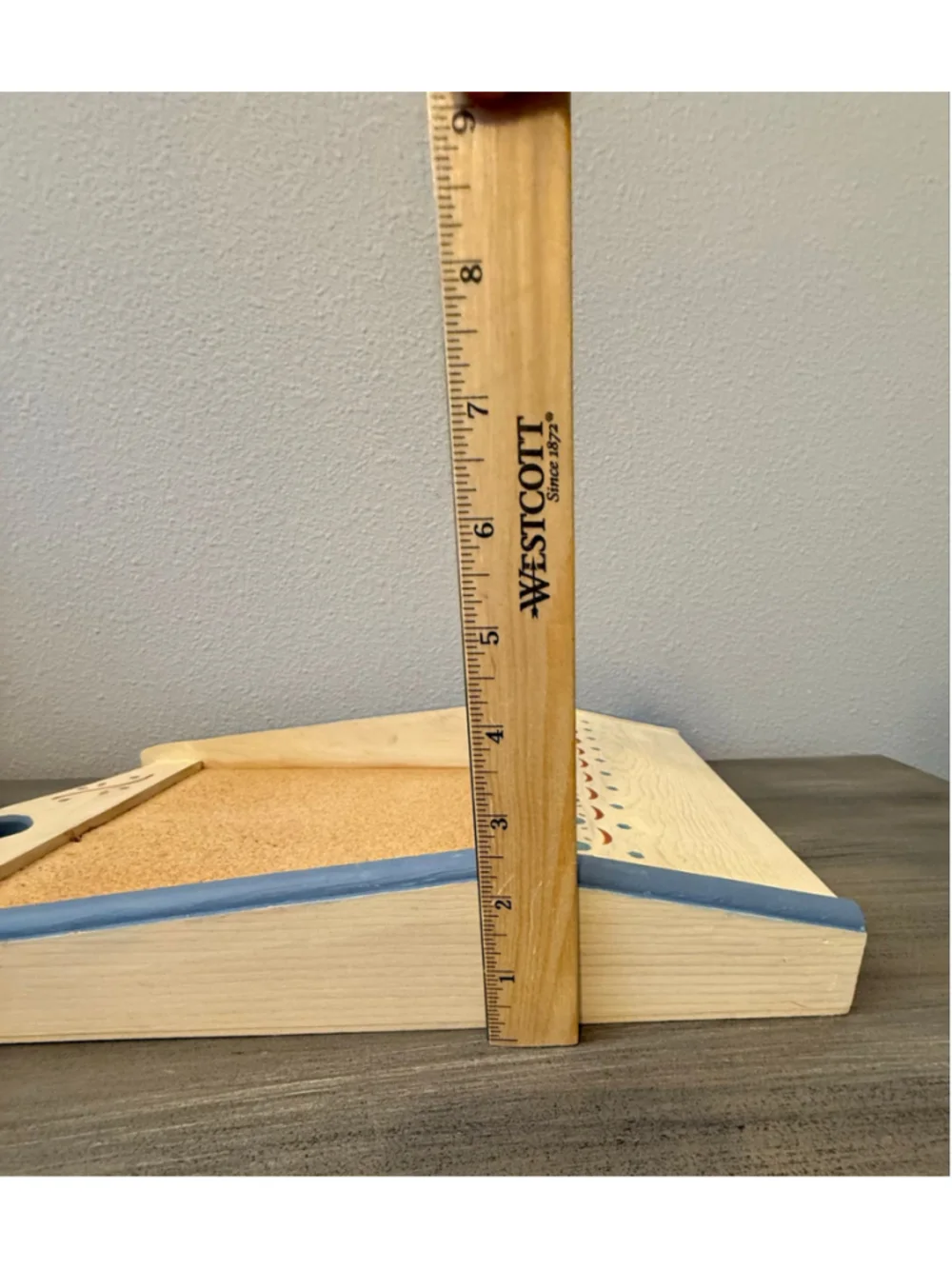 Vintage 80s/90s Country Folk Art Wooden Cork Board Mail Organizer – Heart Cutout